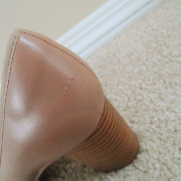 Clark’s High Heel Beige  Shoes - Size 7.5 - Picture 9 of 13